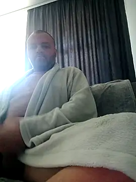 Snapshot of Adry1986 chatting on 09-19-25, 09:54 Adry1986 online show from 09-19-25, 09:54