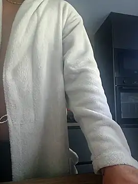 Snapshot of Adry1986 chatting on 09-22-25, 09:00 Adry1986 online show from 09-22-25, 09:00