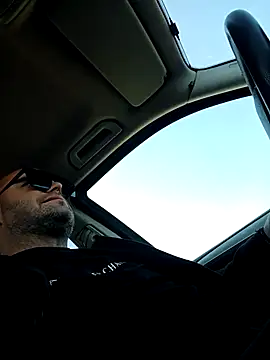 Snapshot of Adry1986 chatting on 10-20-25, 10:16 Adry1986 online show from 10-20-25, 10:16