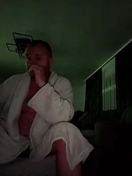 Snapshot of Adry1986 chatting on 10-30-25, 05:24 Adry1986 online show from 10-30-25, 05:24