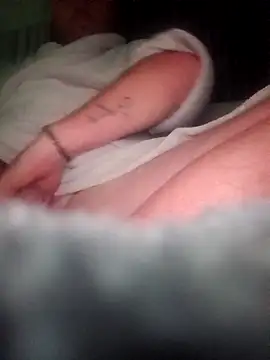 Snapshot of Adry1986 chatting on 11-04-25, 07:13 Adry1986 online show from 11-04-25, 07:13