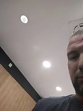 juandi21cm online show from 01-20-25, 03:07