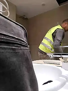 juandi21cm online show from 02-04-25, 07:29