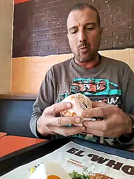 juandi21cm online show from 02-05-25, 01:11