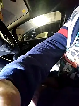 juandi21cm online show from 03-05-25, 06:12