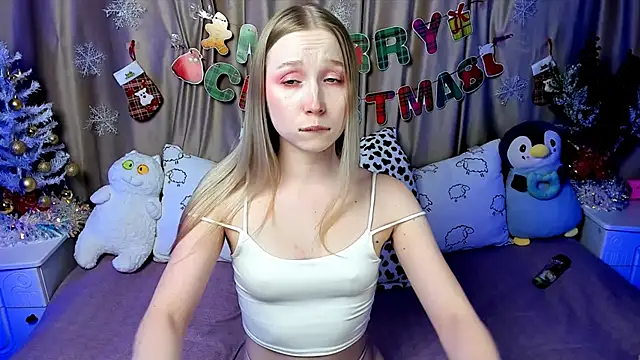 Snapshot of LilyStarlight chatting on 12-21-24, 06:30 LilyStarlight online show from 12-21-24, 06:30