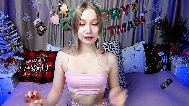 Snapshot of LilyStarlight chatting on 12-31-24, 03:45 LilyStarlight online show from 12-31-24, 03:45