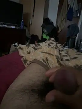 Alerandro00 online show from 10-21-25, 09:32