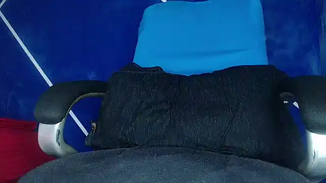 MAXJONES 2 online show from 12-02-24, 03:47