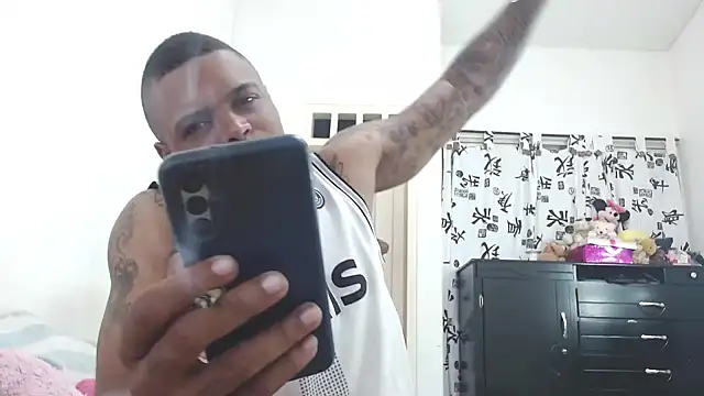 hot and naughty latin online show from 02-19-25, 10:45