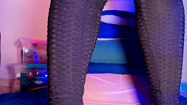 Snapshot of _ebony-queen_ chatting on 10-28-25, 11:58 ebony-queen online show from 10-28-25, 11:58