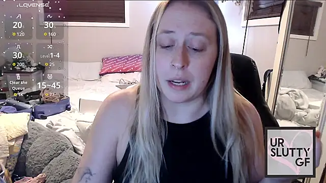 Snapshot of ursluttygf chatting on 12-22-24, 03:11 ursluttygf online show from 12-22-24, 03:11