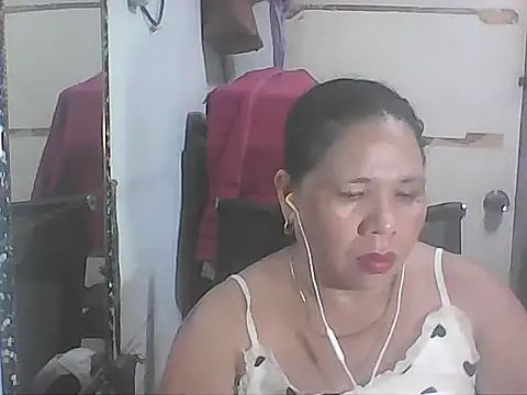 hotwet mama4uxx online show from 01-09-26, 04:21