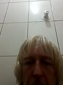 MrCrisgostoso online show from 02-15-25, 10:42