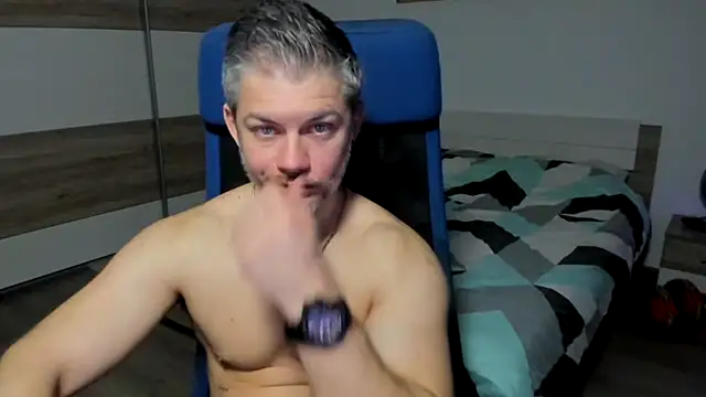 RobbyShawz online show from 01-18-25, 05:52