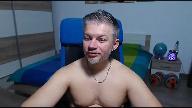 RobbyShawz online show from 10-06-25, 04:21