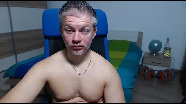 RobbyShawz online show from 10-26-25, 05:24