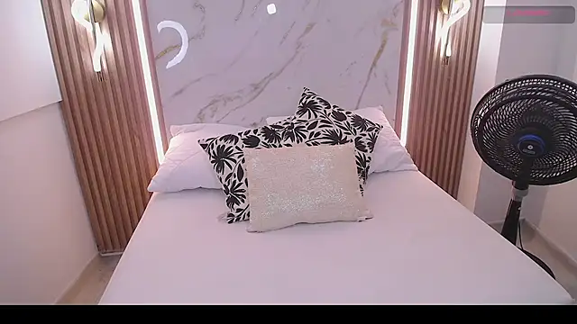 Anthonela love  online show from 03-25-26, 07:09