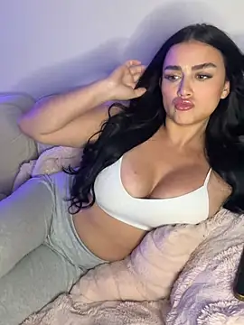 Snapshot of Celinaax chatting on 07-09-26, 04:49 Celinaax online show from 07-09-26, 04:49