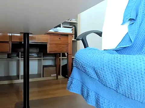 leccaleccafiga online show from 11-10-25, 04:17