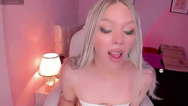 EvaEvangeline online show from 01-19-25, 04:25