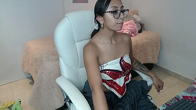 Gabi morales online show from 12-04-24, 03:04