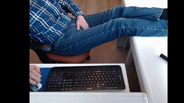 dutchpornking online show from 02-18-25, 02:38