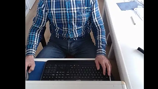 dutchpornking online show from 03-10-25, 07:53