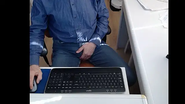 dutchpornking online show from 03-18-25, 12:14