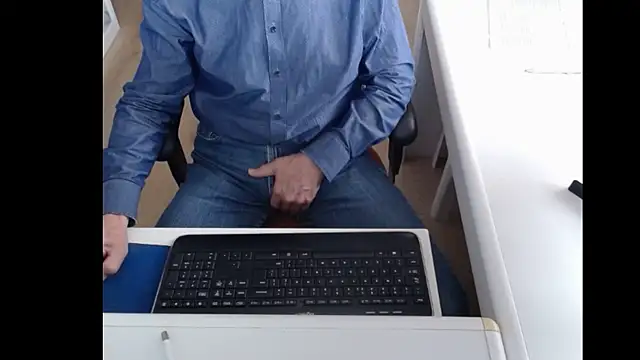 dutchpornking online show from 03-22-25, 08:40