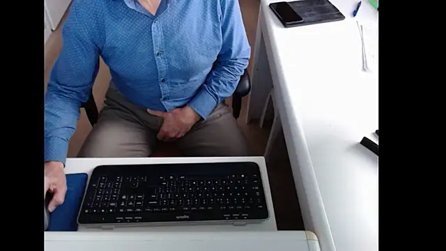 dutchpornking online show from 11-13-25, 08:02