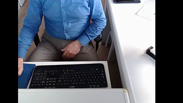 dutchpornking online show from 11-17-25, 07:47