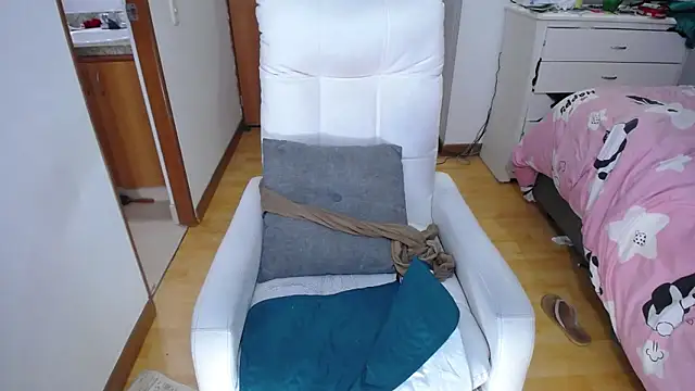 mondirty70 online show from 02-24-25, 06:38