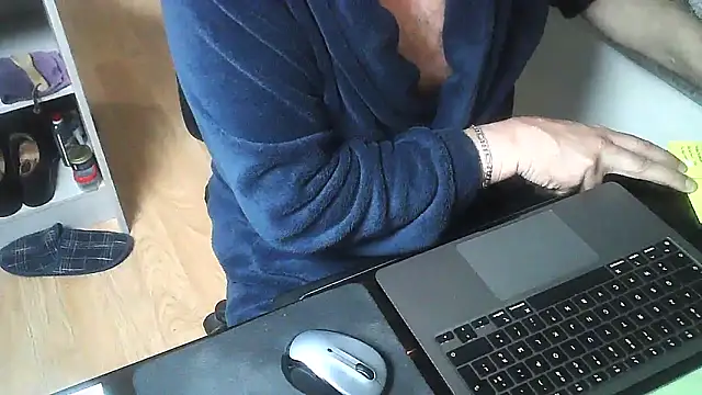 Snapshot of DUDURA@xh chatting on 02-26-26, 08:02 DUDURAxh online show from 02-26-26, 08:02