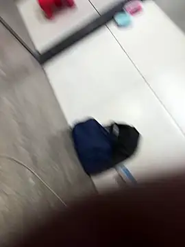 luciferdxm5 online show from 10-05-25, 03:16