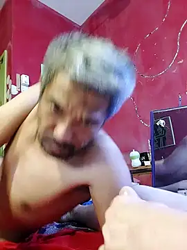 UncleHusz online show from 10-06-25, 11:13