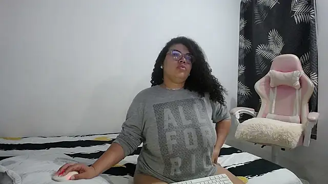 mabigomez00 online show from 02-13-26, 09:27