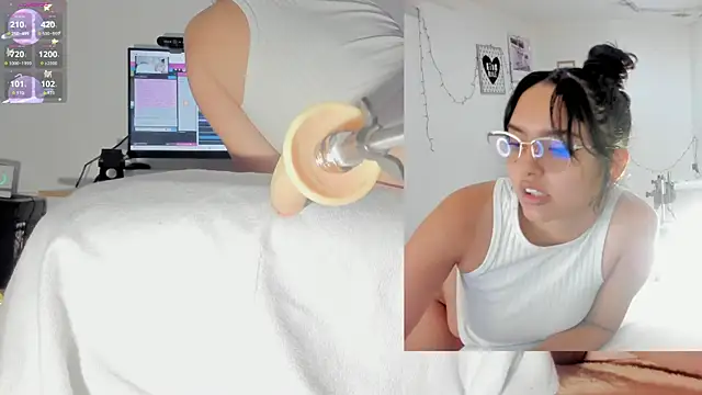 Snapshot of sofi_velez chatting on 11-20-25, 05:12 sofi velez online show from 11-20-25, 05:12