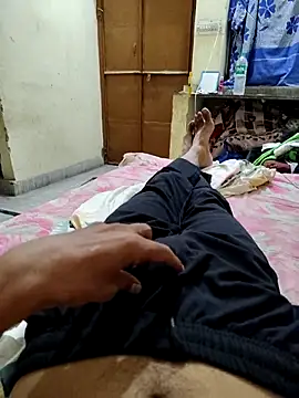 Snapshot of Ronykhatri chatting on 11-01-25, 08:00 Ronykhatri online show from 11-01-25, 08:00