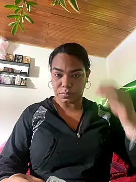 Snapshot of NatiBrunet chatting on 11-10-25, 05:12 NatiBrunet online show from 11-10-25, 05:12