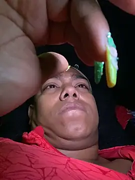 Snapshot of NatiBrunet chatting on 11-24-25, 07:19 NatiBrunet online show from 11-24-25, 07:19