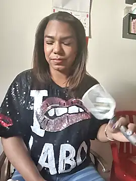 Snapshot of NatiBrunet chatting on 02-15-26, 07:32 NatiBrunet online show from 02-15-26, 07:32