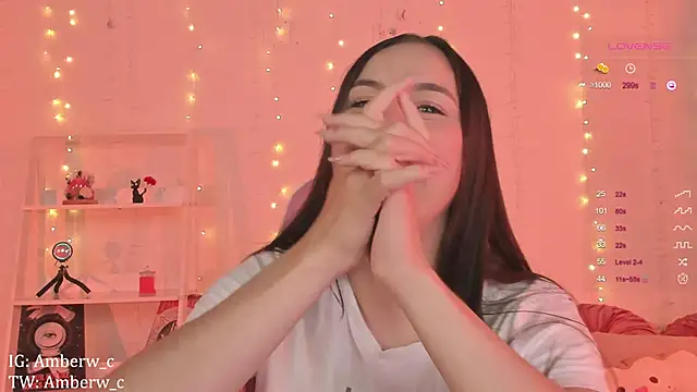 Snapshot of Ambeerouse chatting on 03-12-25, 07:24 Ambeerouse online show from 03-12-25, 07:24