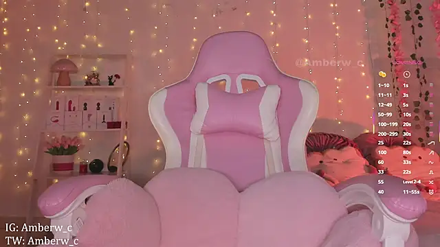 Snapshot of Ambeerouse chatting on 09-21-25, 02:02 Ambeerouse online show from 09-21-25, 02:02