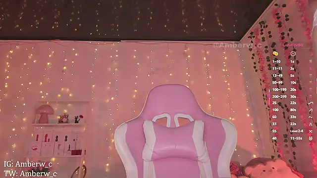 Snapshot of Ambeerouse chatting on 09-23-25, 02:03 Ambeerouse online show from 09-23-25, 02:03