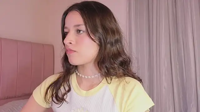 Amaia Daniells online show from 12-03-25, 04:20