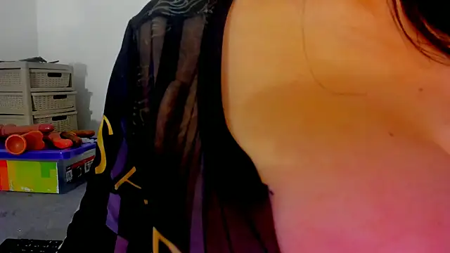 Snapshot of Conny_hot3 chatting on 09-14-25, 06:34 Conny hot3 online show from 09-14-25, 06:34