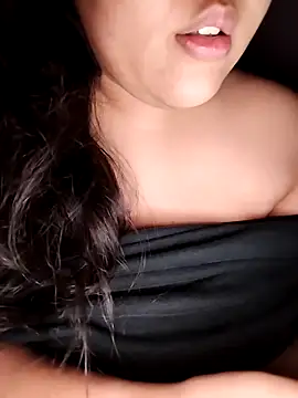 Annerae online show from 09-18-25, 05:04