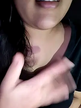 Annerae online show from 10-29-25, 03:25