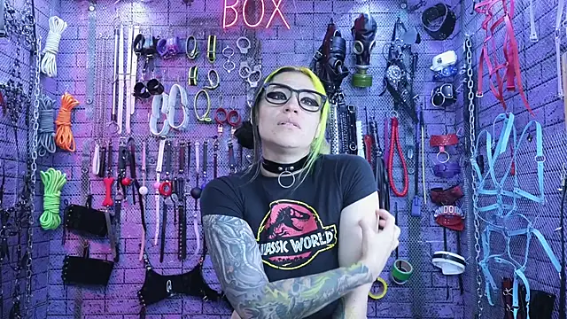 PANDORANEZZ online show from 02-21-25, 06:51